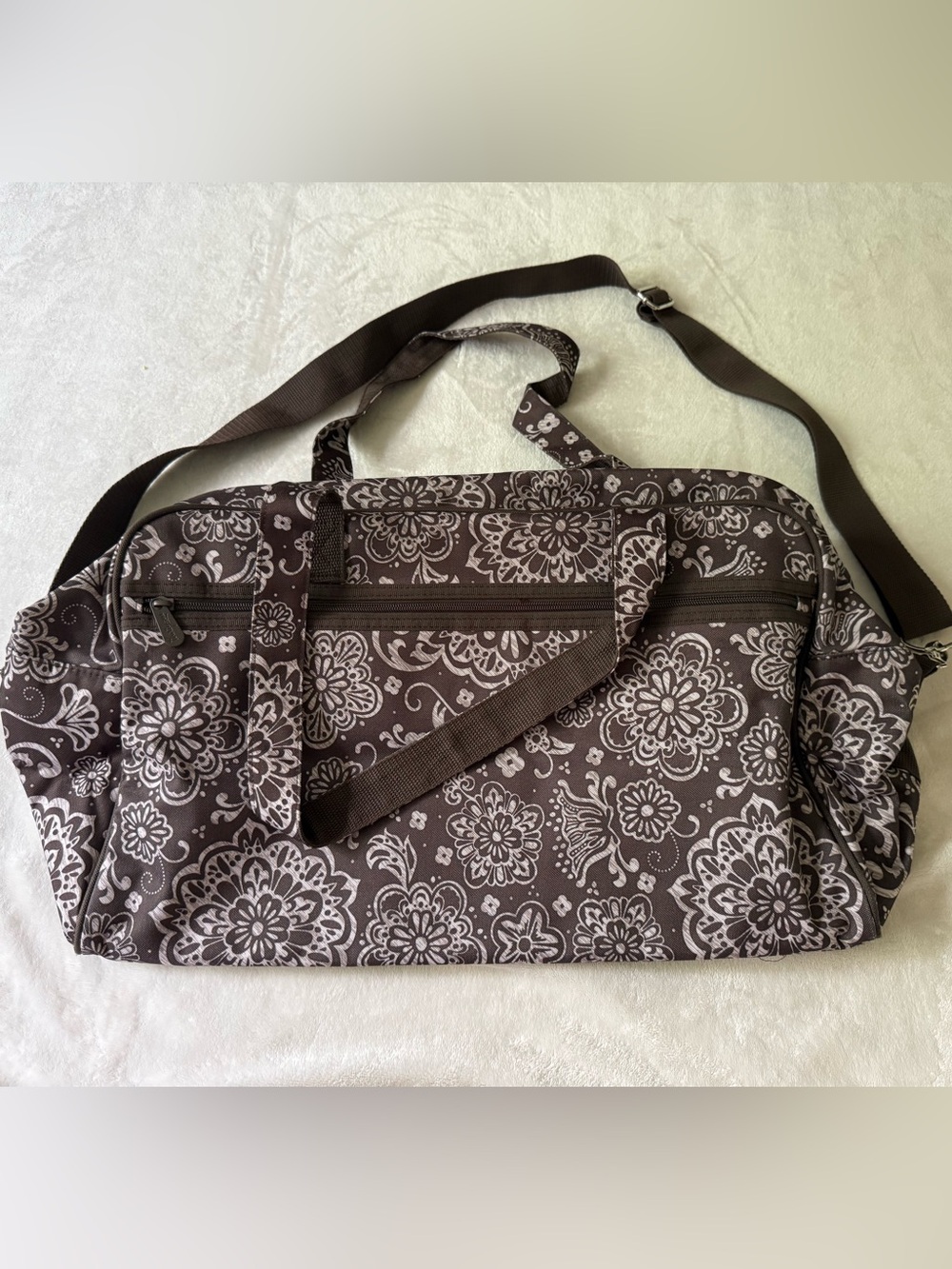 thirty-one Weekender in Woodblock Floral